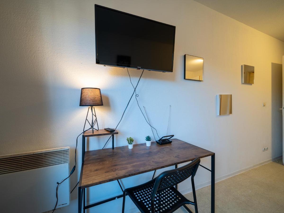 Appartement Tout Equipe Wifi A 6 Min St Charles Marseille Kültér fotó